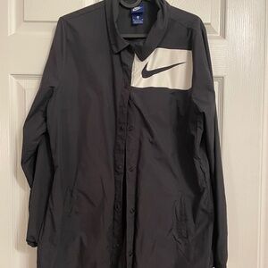 Nike Lightweight Jacket Button Up